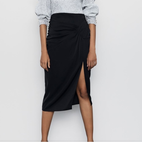 Zara Dresses & Skirts - BNWT Zara skirt